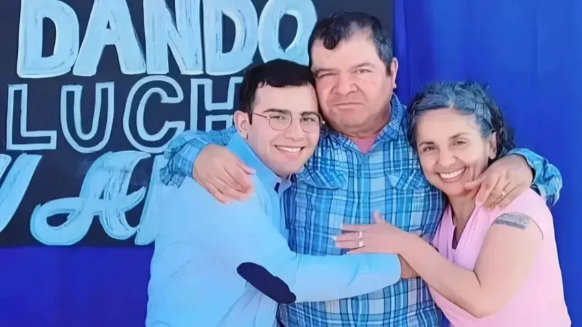 EMERENCIANO SENA PIDIÓ DECLARAR ANTE LA FISCALÍA