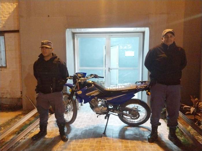 CHACO: POLICÍAS RECUPERARON UNA MOTO ROBADA HACE 9 AÑOS