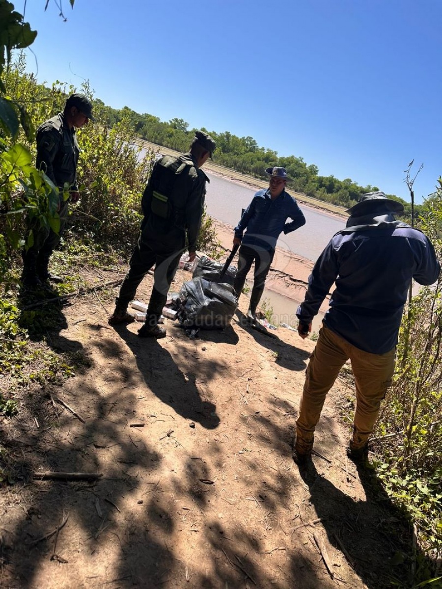 CHACO: CONTRABANDISTAS DETENIDOS CON CARGA DE CIGARRILLOS ILEGALES