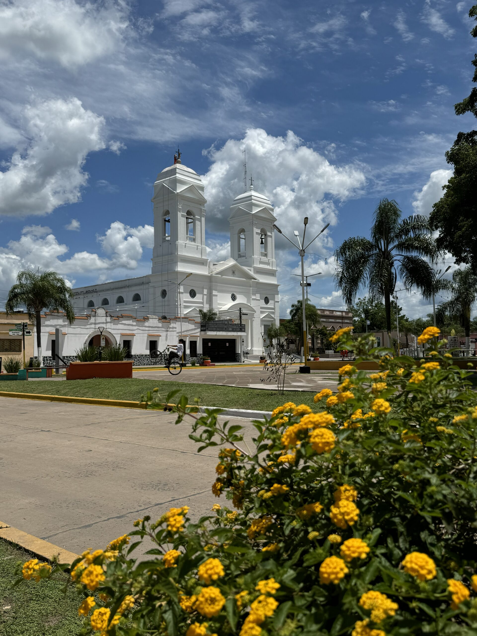 CHAMAMÉ, TRADICIÓN Y COMUNIDAD EN EL CAMINO DE SAN LUIS DEL PALMAR HACIA ITATÍ